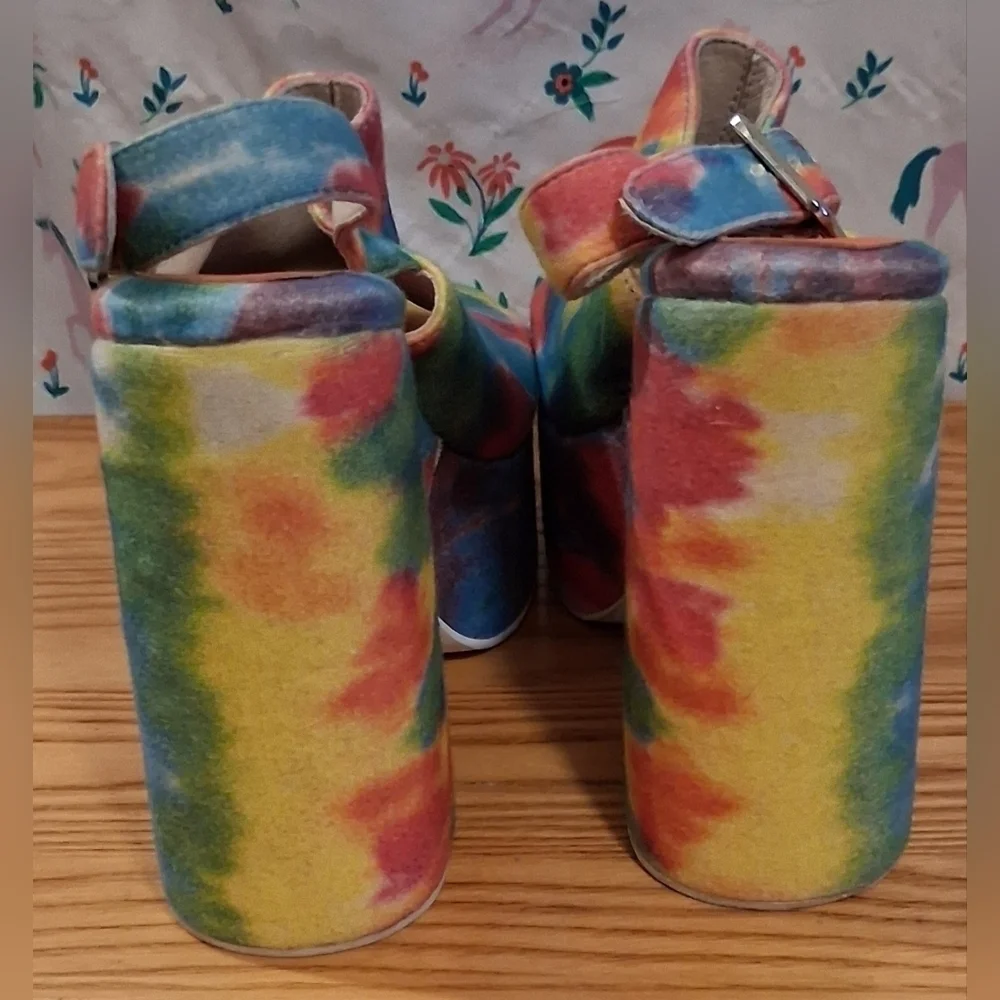 EUC RARE Y2K Jeffrey Campbell Mattix TyeDye Retro Hippie Platform Heel Shoe SZ 6